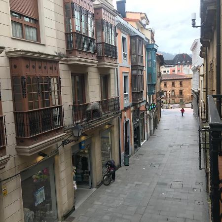 Apartamento En Pleno Centro Catedral Apartment Oviedo Ngoại thất bức ảnh