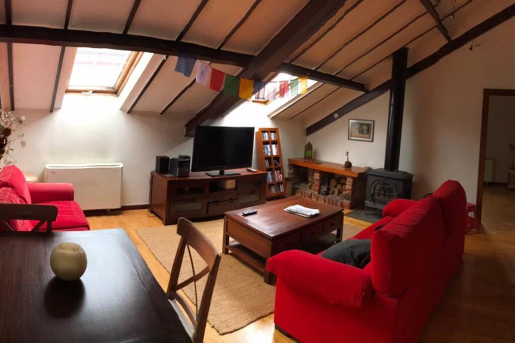 Apartamento En Pleno Centro Catedral Apartment Oviedo Ngoại thất bức ảnh