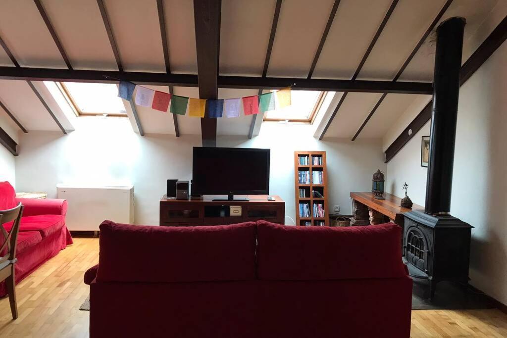 Apartamento En Pleno Centro Catedral Apartment Oviedo Ngoại thất bức ảnh